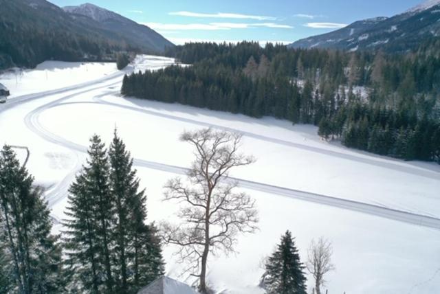 Gasthof Draxlerhaus Hotell Hohentauern Exteriör bild